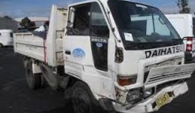 truck wrecking in Oakleigh South